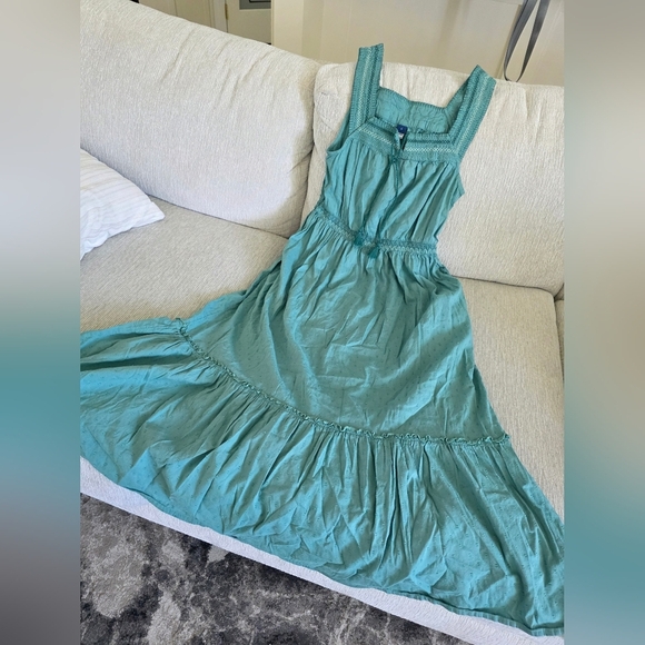 Old Navy Embroidered Clip-Dot Maxi Dress in English Ivy color size Small - Picture 5 of 5